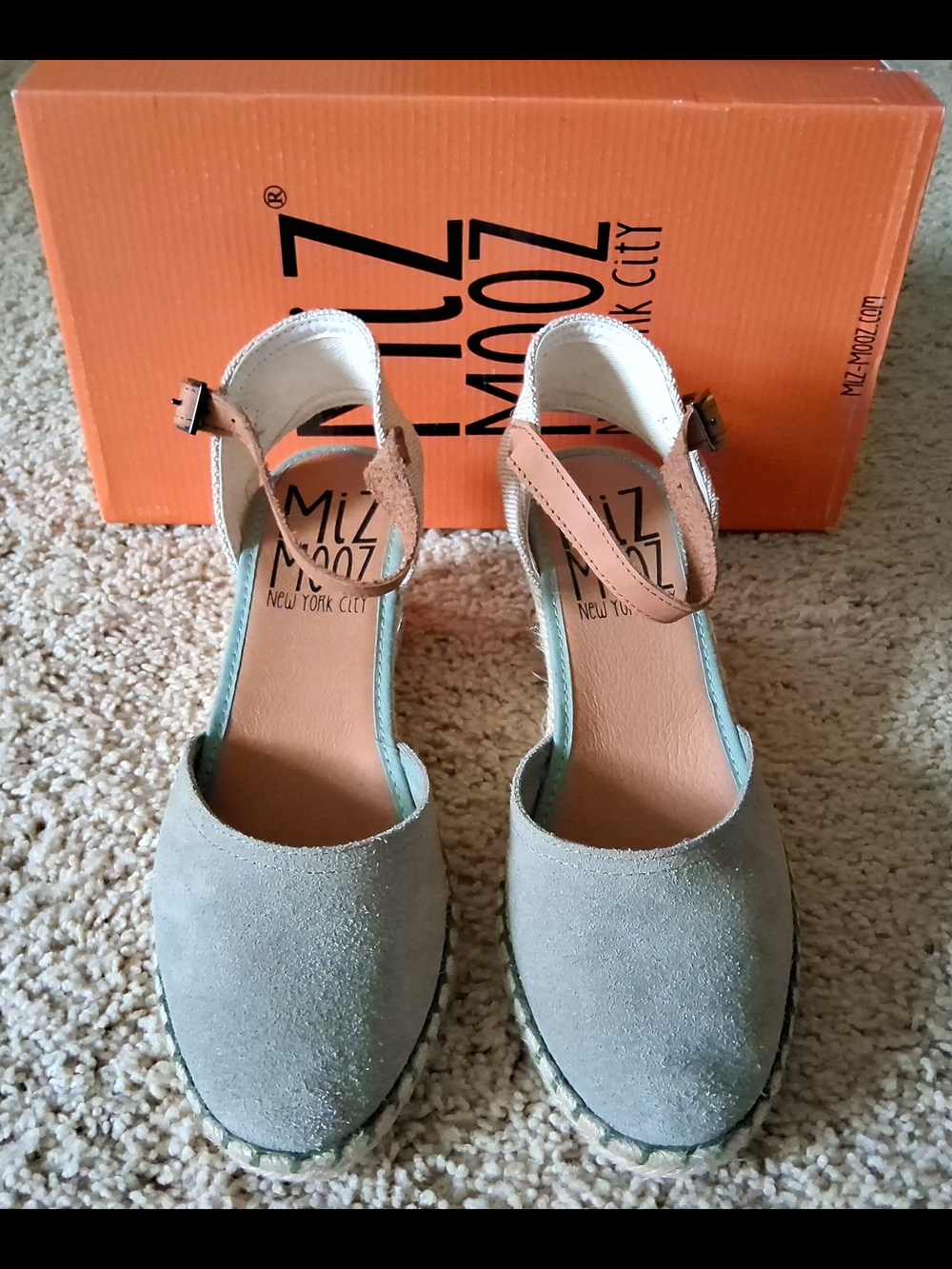 N.I.B. Miz Mooz NYC Women's Malena Wedge Sandals Sage~ Size 38 = US 7.5